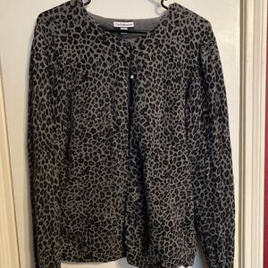 Croft & Barrow Women’s Large Black & Gray Leopard Print Cardigan
